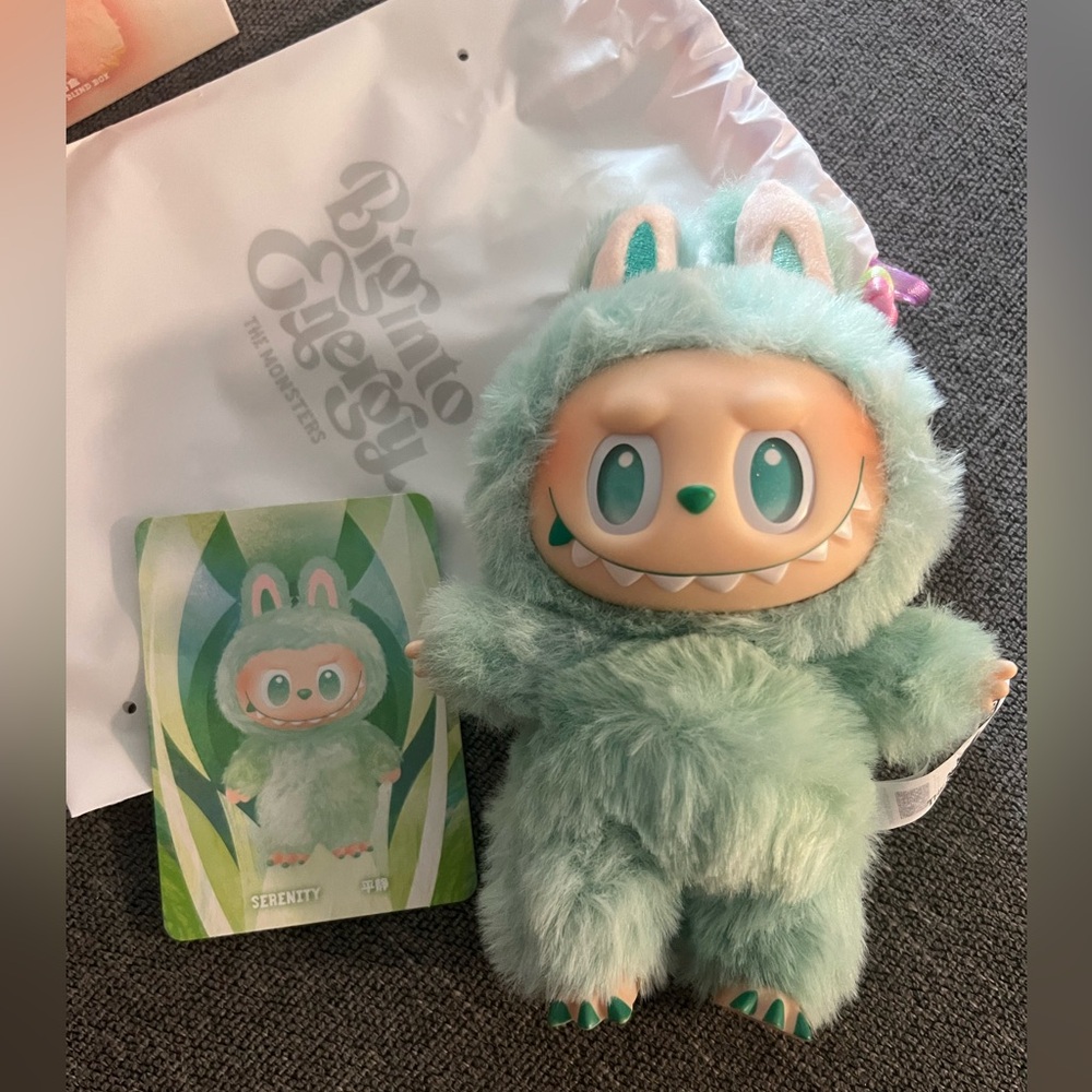 Authentic Pop Mart Labubu – Big Into Energy (Serenity) Brand New